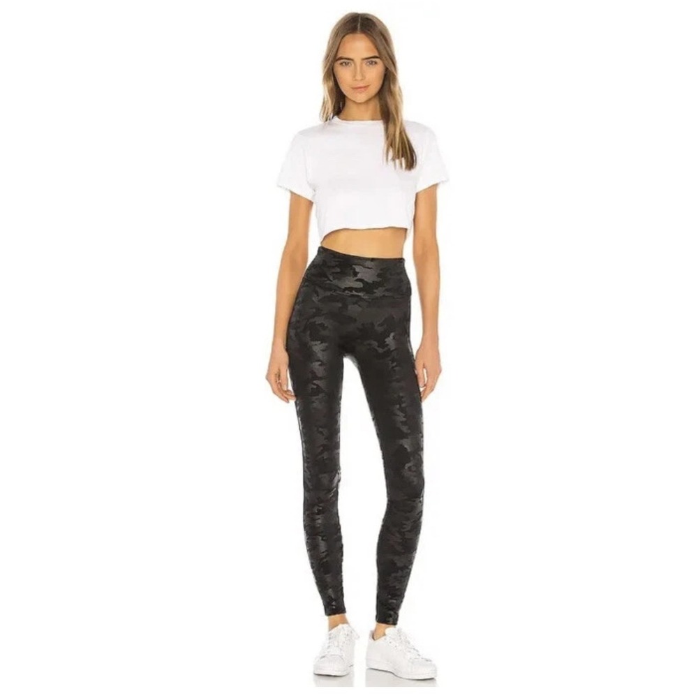 Spanx Faux‎ Leather Leggings -20185R - Matte Black Camo - S Small